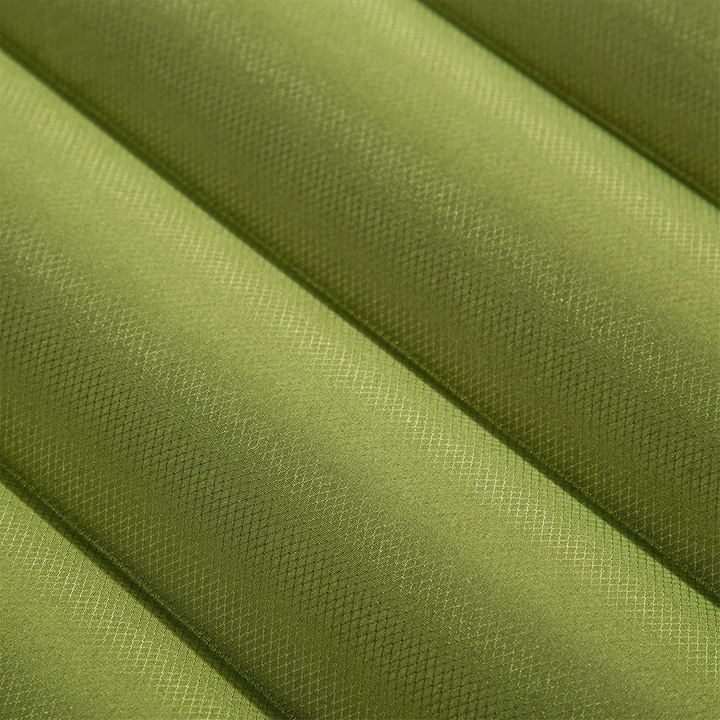 NC4101 ZIELONA MATA Z WBUDOWANĄ POMPKĄ NILS CAMP