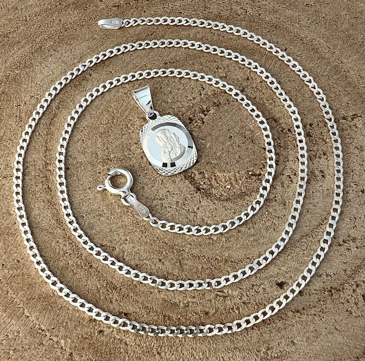 Srebrny łańcuszek 45 cm z medalikiem Matki Boskiej komunia chrzest prezent