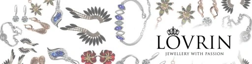 Srebrna elegancka bransoletka półbangle z kryształkami na prezent srebrzona