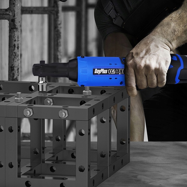 GRZECHOTKA UDAROWA AKUMULATOROWA + 2 akumulatory