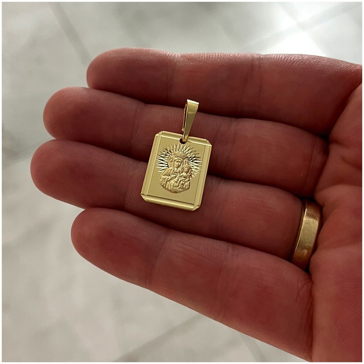 ZŁOTY MĘSKI MEDALIK MATKA BOSKA CZĘSTOCHOWSKA, SREBRO PRÓBA 925 POZŁACANY