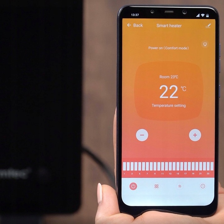 Grzejnik elektryczny ścienny szklany energooszczędny 1,5 kW WiFi EGW-15B