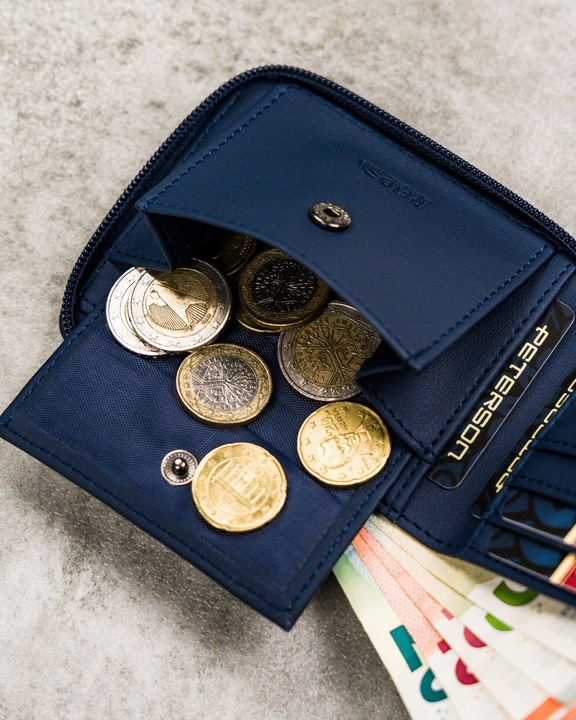 Portfel męski elegancki mały slim wallet Peterson na suwak na karty RFID