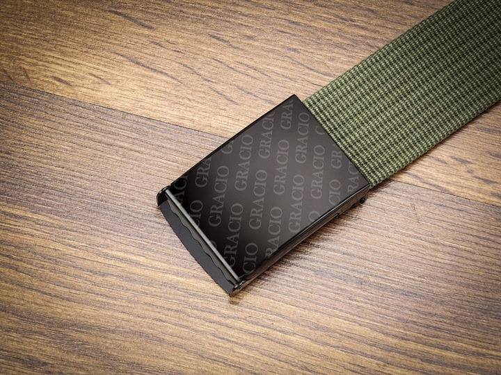 Pasek dla mężczyzny Parciany KHAKI produkt na prezent Gracio klamra 145cm