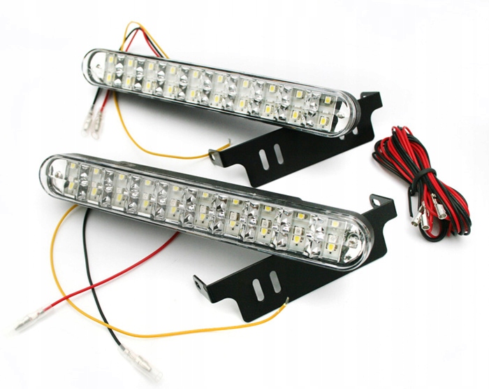 Światła LED do jazdy dziennej E4 RL 400lm DRL Z KIERUNKOWSKAZEM