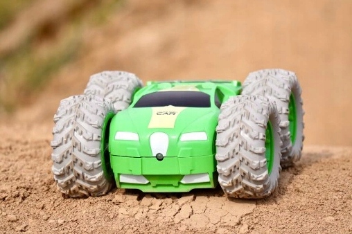 AUTO OBROTOWE 360 ZDALNIE STEROWANE 2,4Ghz ZABAWKA DLA DZIECKA NA PREZENT