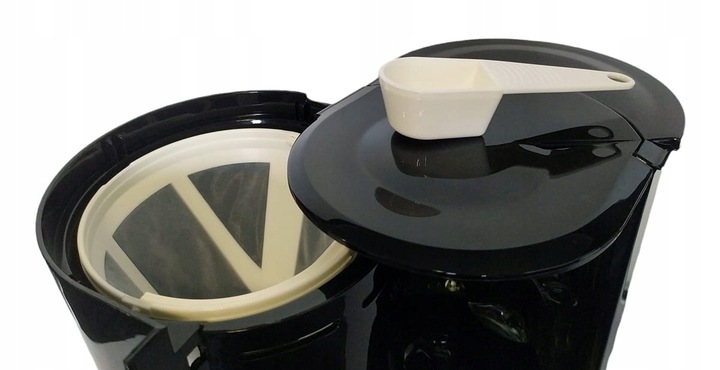 SAMOCHODOWY EKSPRES DO KAWY 0,65L 24V 300W