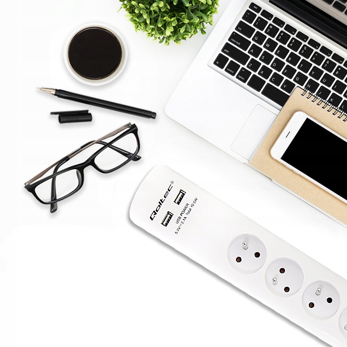 Qoltec Przedłużacz Listwa antyprzepięciowa 4 gniazda 2 x USB 1.8m