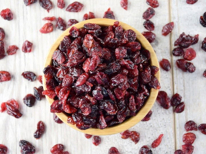 ŻURAWINA SUSZONA BEZ KONSERWANTÓW 1Kg