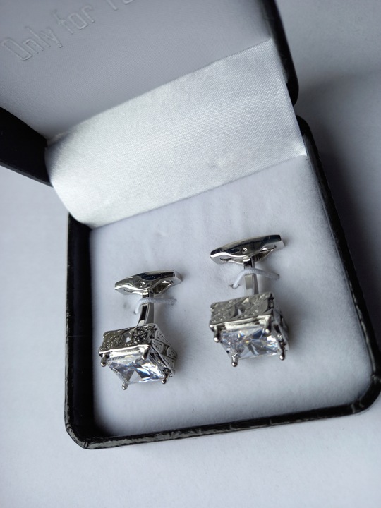 Srebrne klasyczne spinki do mankietów koszuli