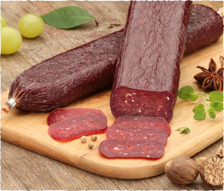 JERKY BEEF, dojrzewająca kiełbasa z szynki wołowej