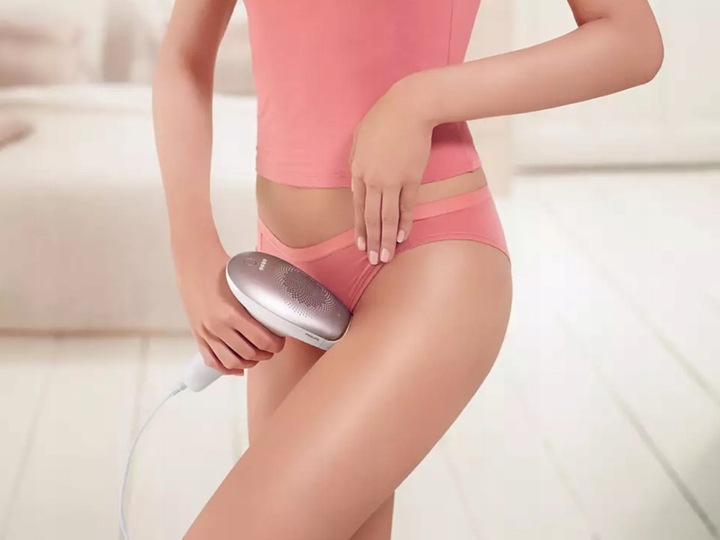 Depilator IPL Philips Lumea Advanced SC1997/00 seria 7000 2 nasadki