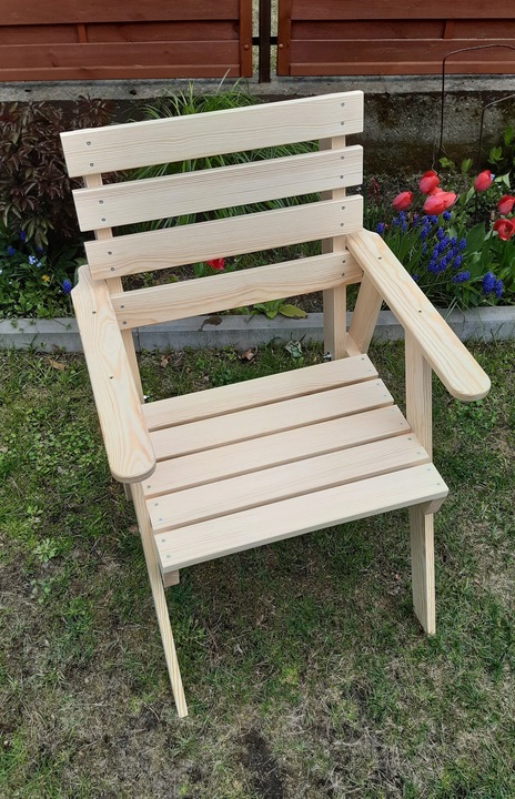 Fotel ogrodowy drewniany