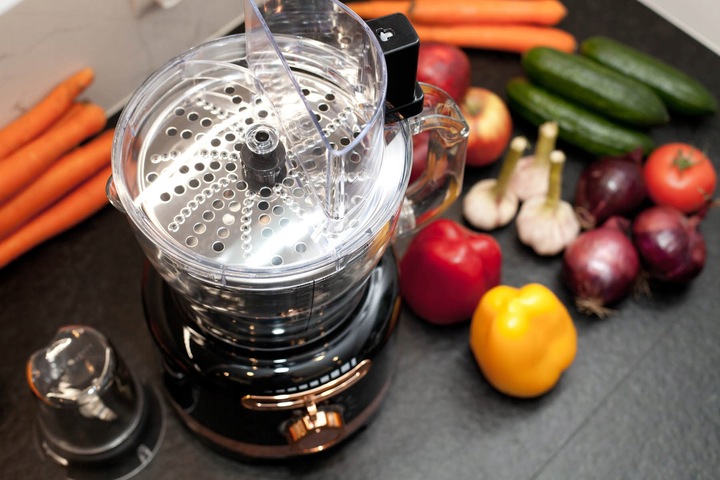 WIELOFUNKCYJNY ROBOT KUCHENNY BERLINGER 1800W BLENDER SZATKOWNICA MŁYNEK