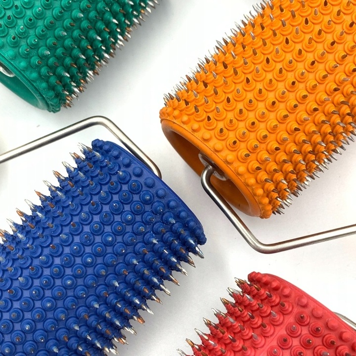 Aplikator LYAPKO WAŁEK do masażu z igłami uniwersalny ZIELONY