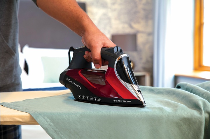 Żelazko parowe Russell Hobbs One Temperature 25090-56 2600 W
