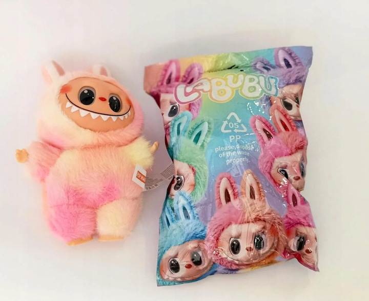 LABUBU TĘCZOWE MASKOTKA LALKA BRELOK FIGURKA PLUSZAK NIESPODZIANKA