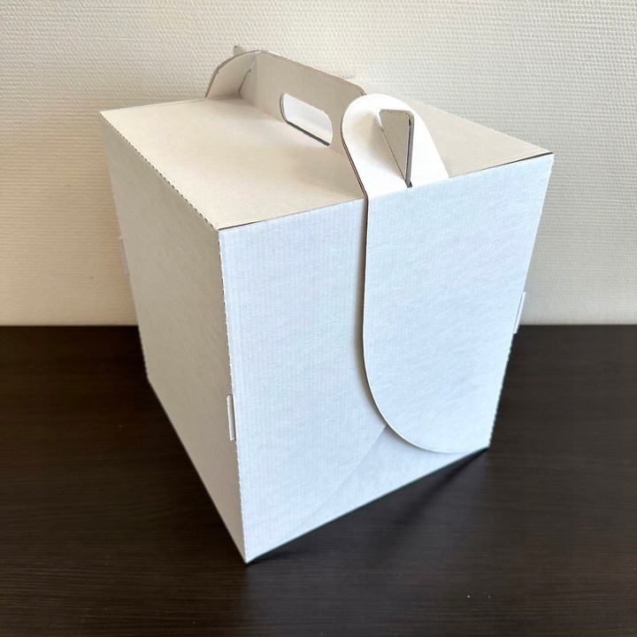 OPAKOWANIE KARTON PUDEŁKO NA TORT 28*28*30cm 5szt