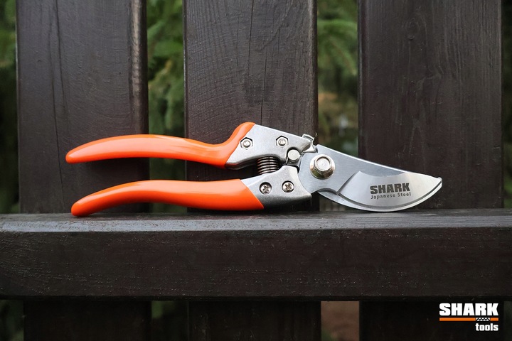 SEKATOR DO GAŁĘZI RĘCZNY NOŻYCOWY Shark G1 ogrodowy do cięcia 22 cm