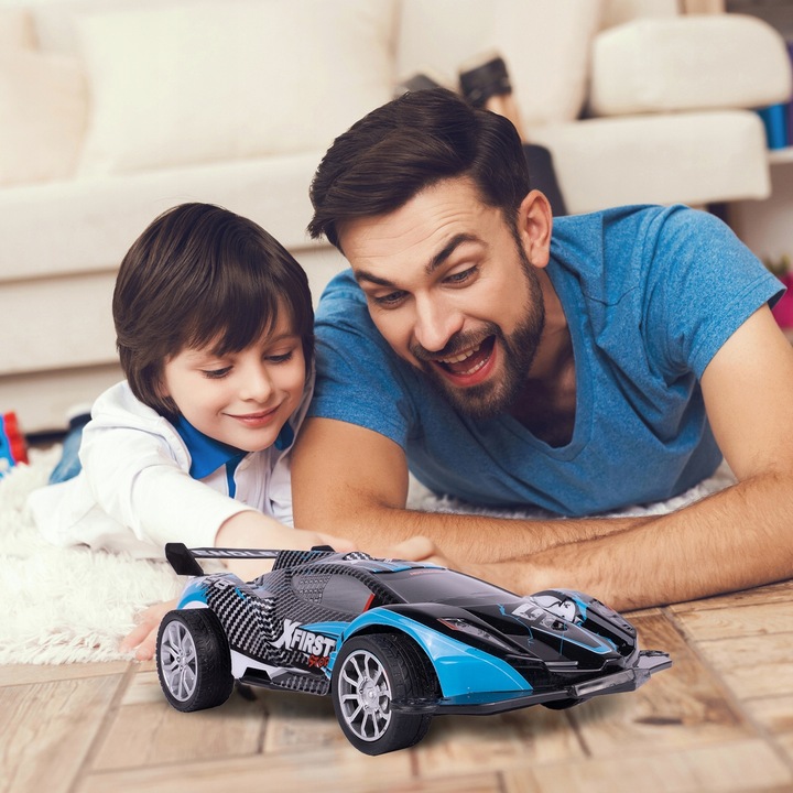 SAMOCHÓD WYŚCIGOWY AUTO KASKADER ŁADOWARKA ZDALNIE STEROWANY WYSCIGÓWKA USB