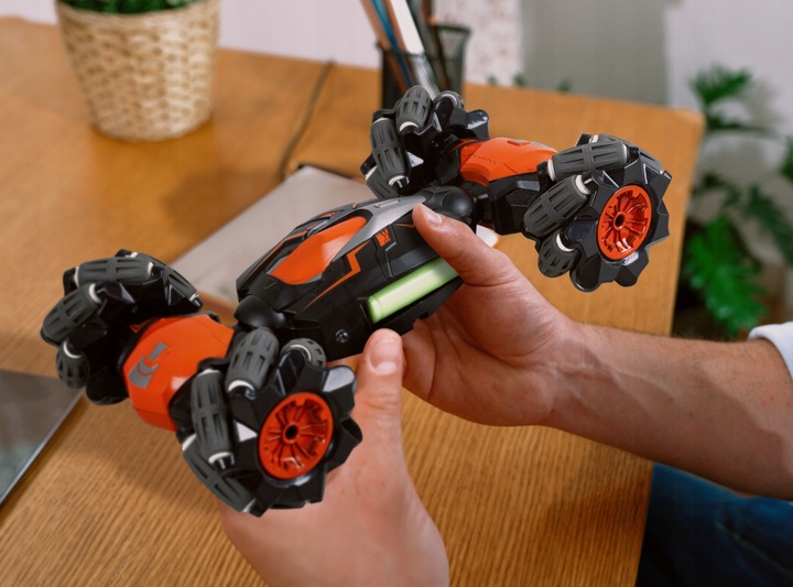 SAMOCHÓD ZDALNIE STEROWANY RC RĘKĄ GESTAMI PILOT AUTO PODŚWIETLENIE LED 4x4