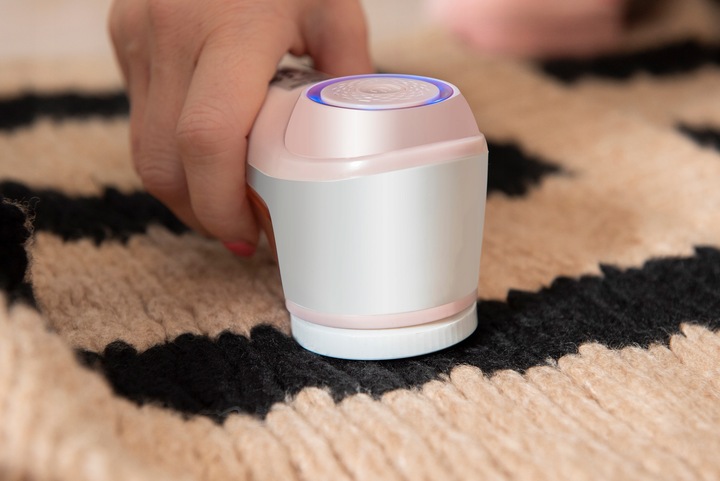 Golarka do ubrań tkanin na USB FIRST AUSTRIA