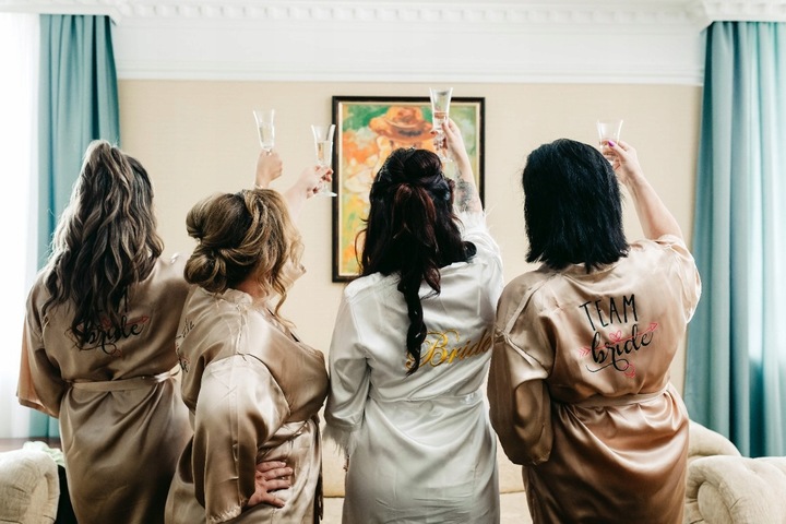 Ekskluzywny Szlafrok Ślubny dla Panny Młodej - ZŁoty/M - Napis Bride