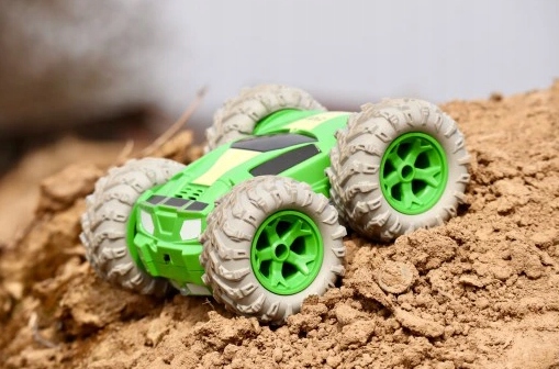 AUTO OBROTOWE 360 ZDALNIE STEROWANE 2,4Ghz ZABAWKA DLA DZIECKA NA PREZENT