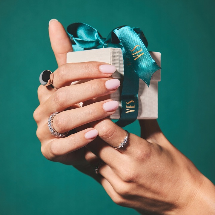 Kolczyki srebrne pozłacane z różowymi cyrkoniami - kwiaty - Mini YES