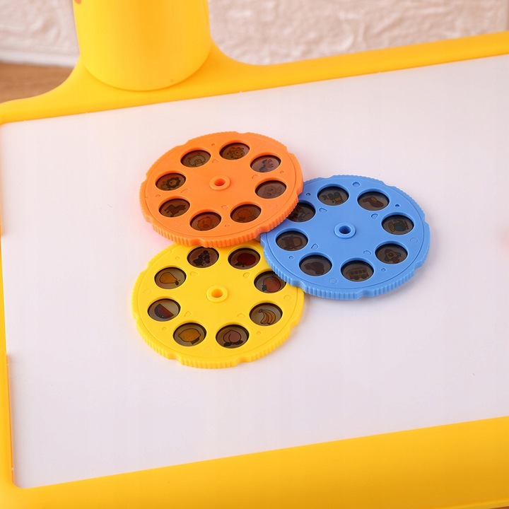 TABLICA Z PROJEKTOREM DO RYSOWANIA STOLIK Z ŻYRAFĄ PROJEKTOR RZUTNIK SLAJDY