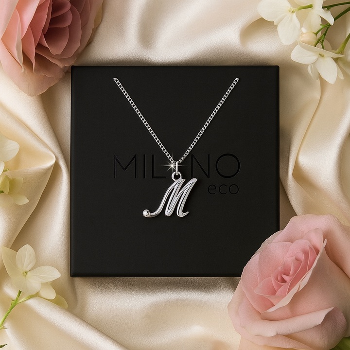 NASZYJNIK Z LITERKĄ LITERKA M PANCERKA SREBRO pudełko łańcuszek srebrny