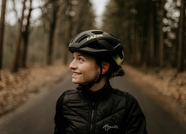 Kask rowerowy LAZER Tonic Kineticore Czarny Szosowy (rozmiar S)