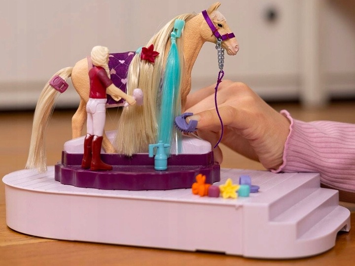 Schleich obrotowa stacja do pielęgnacji koni Sofia koń figurka akc AR6003