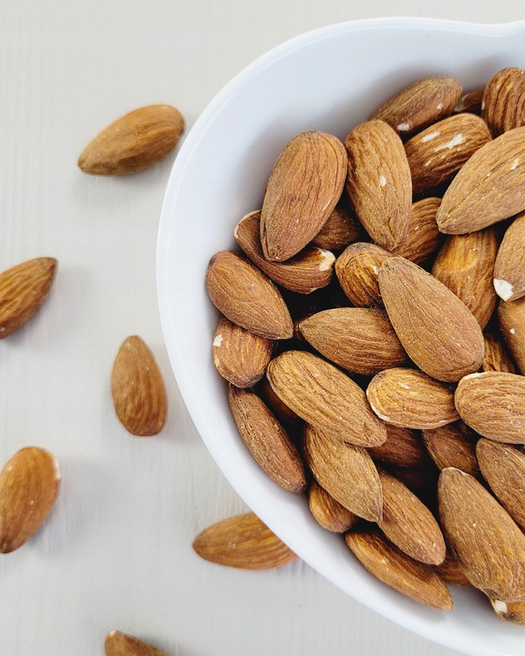 MIGDAŁY CAŁE DUŻE 1kg najlepsze wielkie chrupiące naturalne świeże jakość