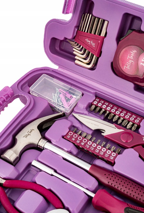 ZESTAW NARZĘDZIOWY KLUCZE NASADOWE WKRĘTAKI MŁOTEK