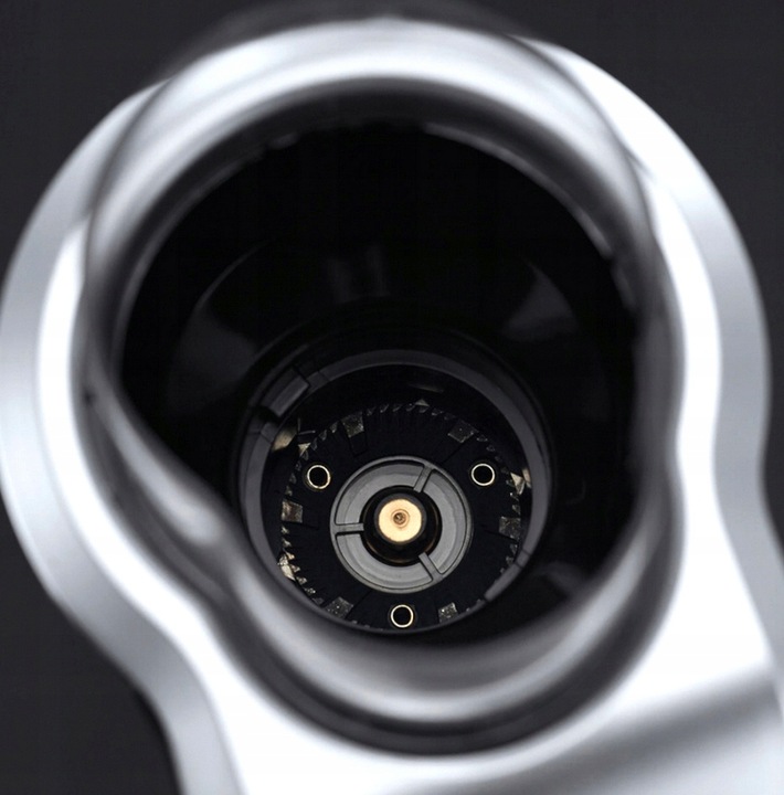 MŁYNEK DO KAWY ŻARNOWY ELEKTRYCZNY RUSSELL HOBBS CZARNY MOC 140 W MOCNY