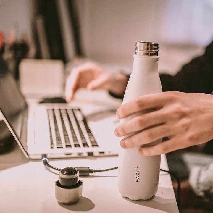 RAGSY Butelka Termiczna 750ml BPA FREE 12/24H - White/Biała
