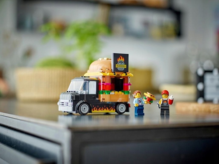 KLOCKI LEGO CITY 60404 CIĘŻARÓWKA Z BURGERAMI ZESTAW NA PREZENT + TORBA