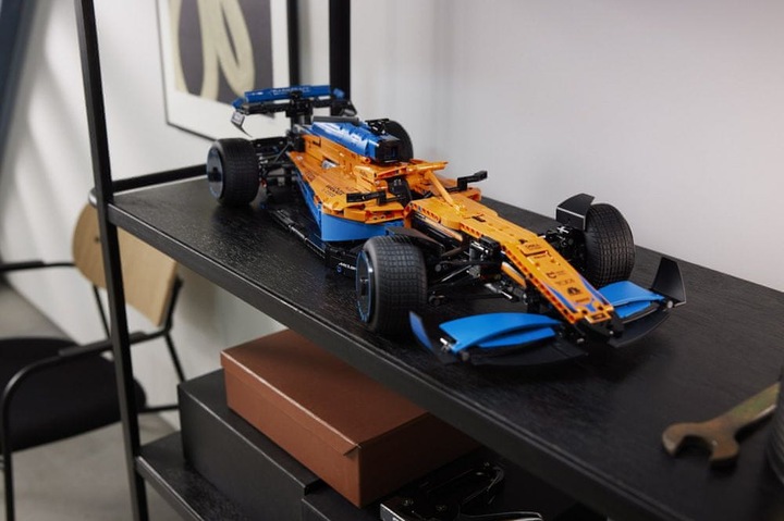 Lego Technic McLaren Formula 1 42141
