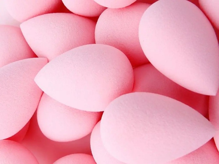 GĄBKA DO MAKIJAŻU MAKE-UP BLENDER GĄBECZKA ŁEZKA