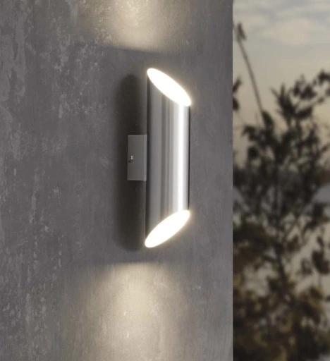 Kinkiet ogrodowy Eglo odcienie szarości i srebra zintegrowane źródło LED 7W