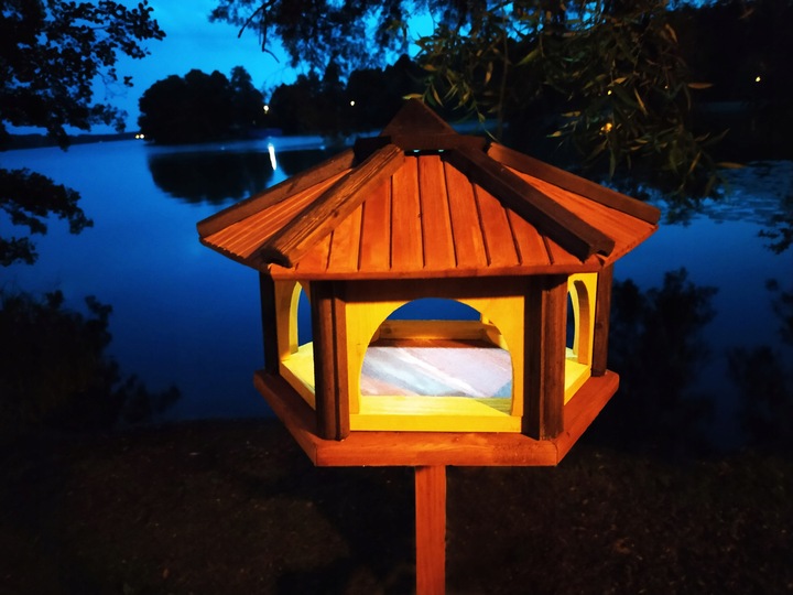 Duży karmnik dla ptaków z drewna do ogrodu K60 XXL