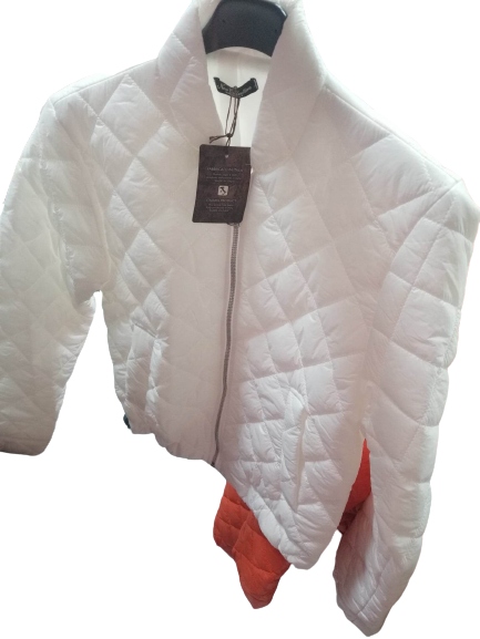 Kurtka pikowana przejściówka czarna