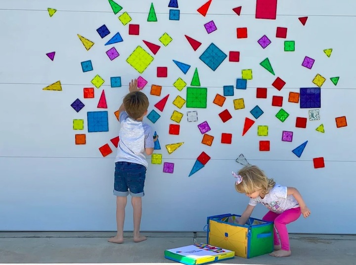 Skrzynia na Klocki/Mata Interaktywna - Magna-Tiles