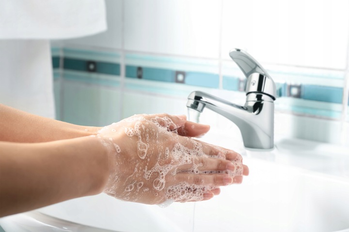 Bateria stojąca umywalkowa kran do umywalki zlewu chromowa niska nablatowa