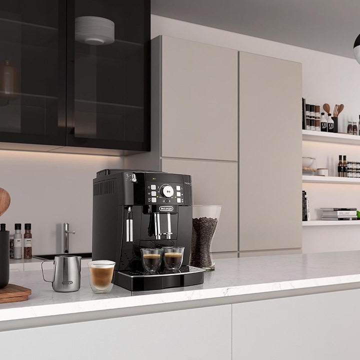 Automatyczny ekspres ciśnieniowy De'Longhi ECAM 21.117.B 1450 W czarny