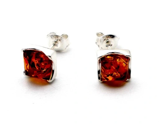 SREBRNE KOLCZYKI Z BURSZTYNEM