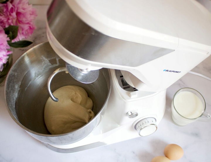 ROBOT KUCHENNY MIKSER PLANETARNY BLAUPUNKT Z MISĄ 5 L 1800W HAK MIESZADŁO