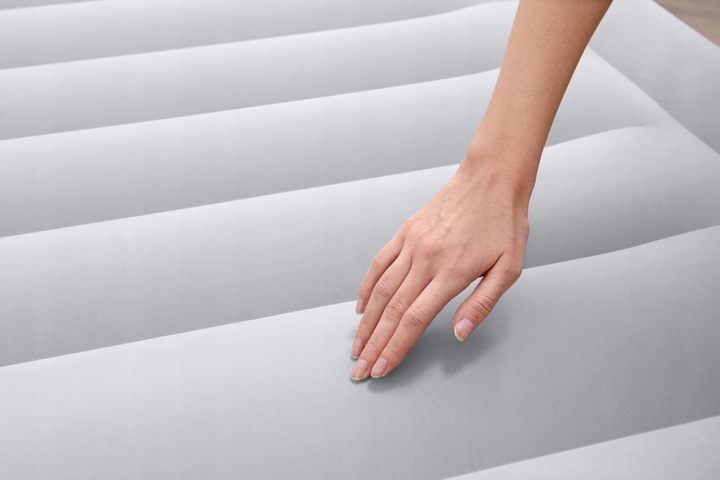 Dmuchany dla 2 osób dwuosobowy wysoki 200x150 wbudowaną pompką elektryczną