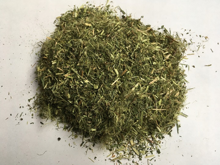 Pasza karma ziarna dla kur niosek bez GMO susz marchew pokrzywa NATURALNA